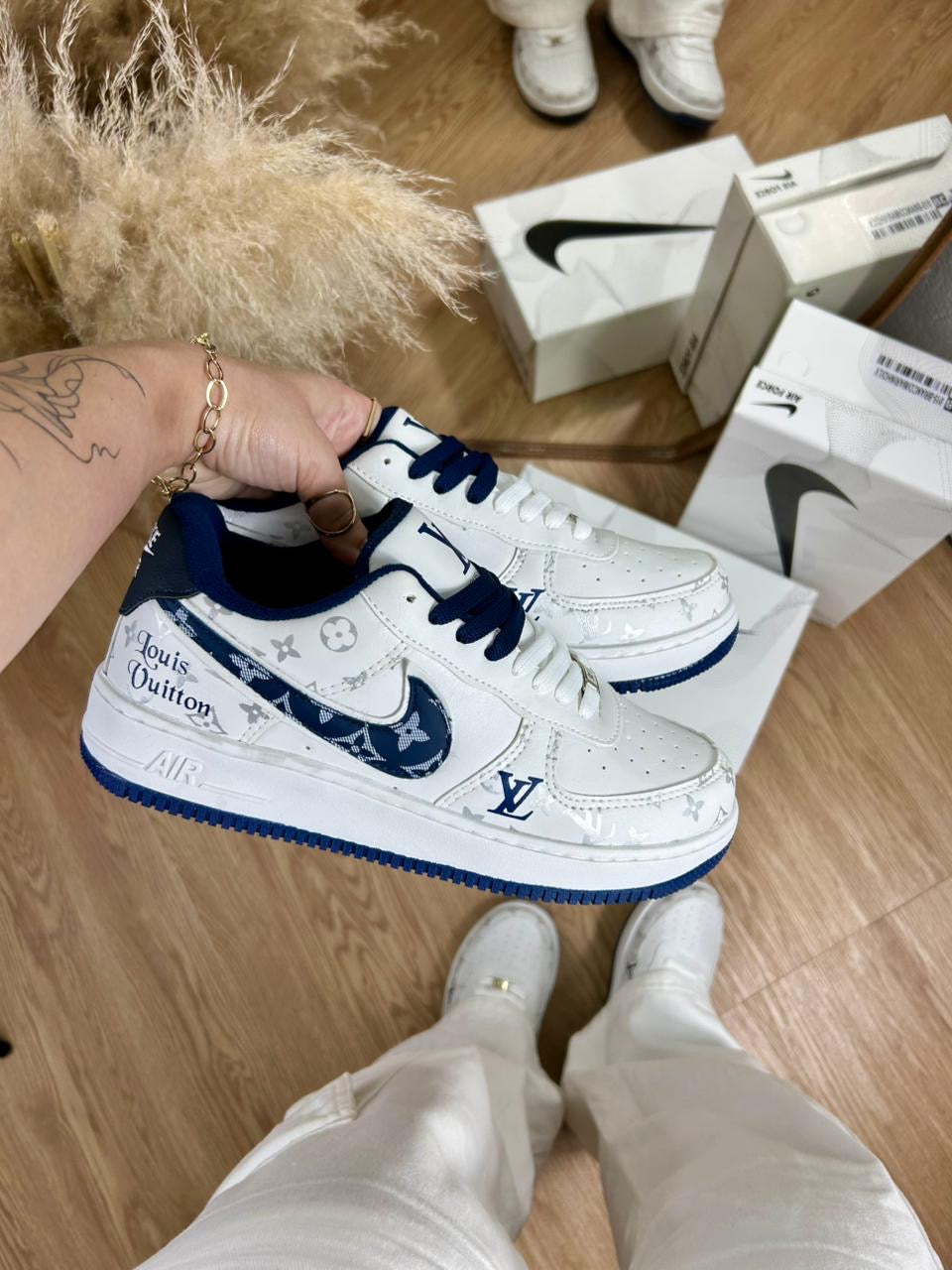 Tenis Nike Air Force louis vuitton